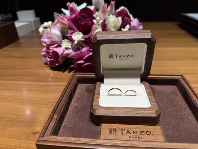 完成した結婚指輪です。