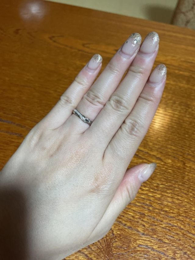 女性側のみこのブランドで男性側は彼の気に入ったブランドに。
