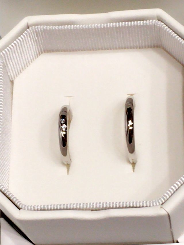 縦にして2つくっつけるとハートの形になります。