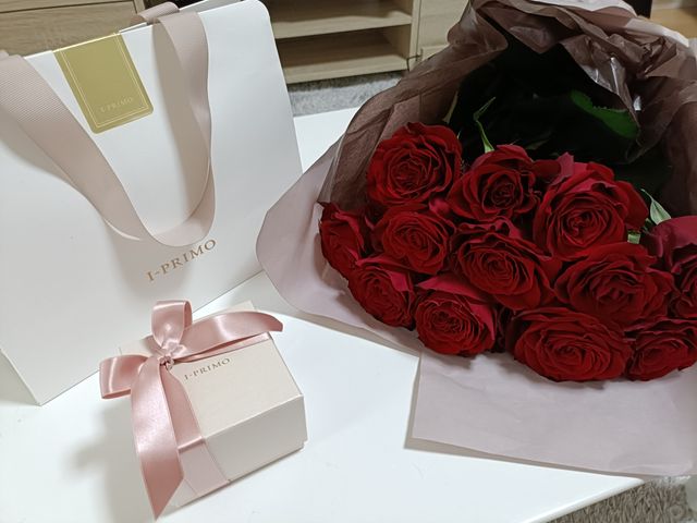 指輪ボックス、花束