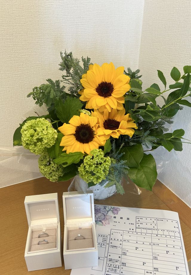 偶然ですが婚約指輪と結婚指輪が同じメーカーでびっくりしました