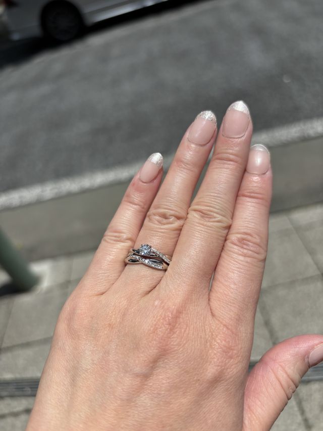 外でダイヤモンドの輝きを確認しました。