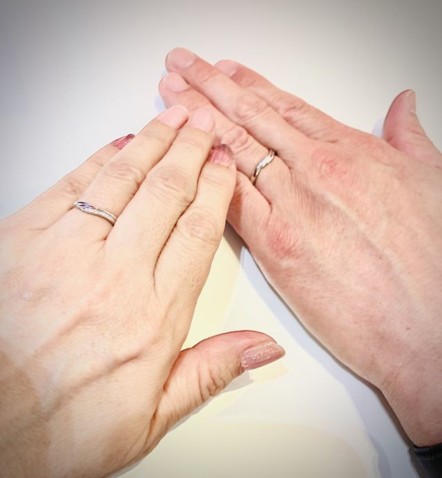 エレガントで素敵なデザイン。着け心地も最高！愛用します！！