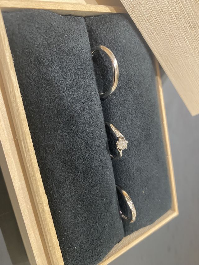 婚約指輪と結婚指輪