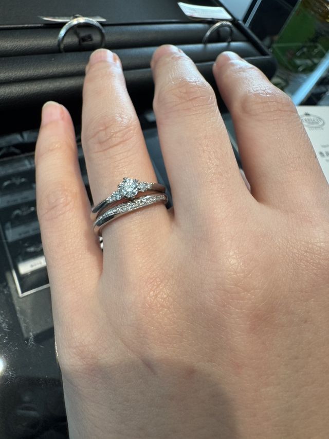 マリッジリングがメレダイヤのラインタイプ