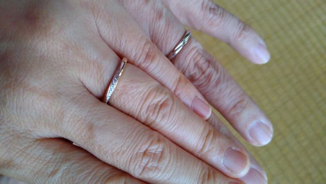 夫（上）プラチナ
妻（下）ピンクゴールド