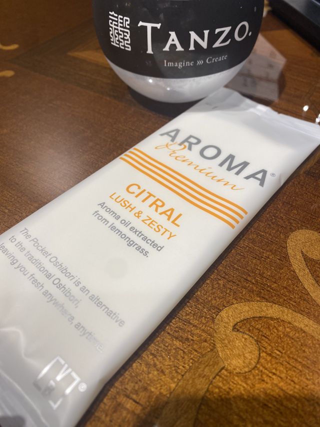 素敵なお水もいい香りのおしぼりも出していただきました^ ^