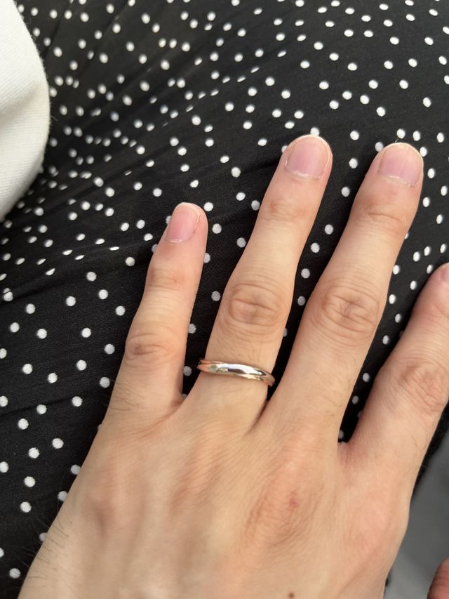 ピンクゴールドに変更しました。