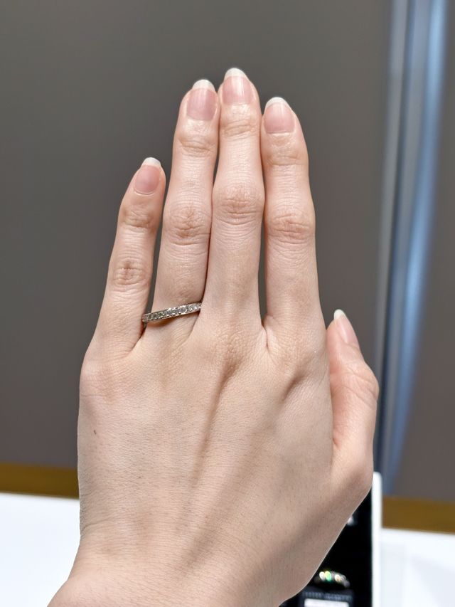 ハーフエネタリーリング