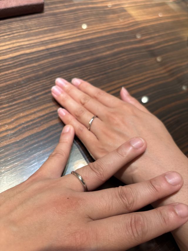 新婚旅行で訪れた瀬戸内海をモチーフにした指輪