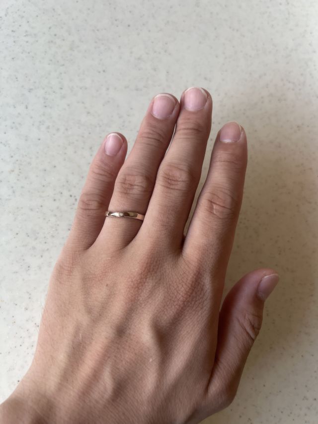 色はパートナーと揃えてピンクゴールドにしました✨