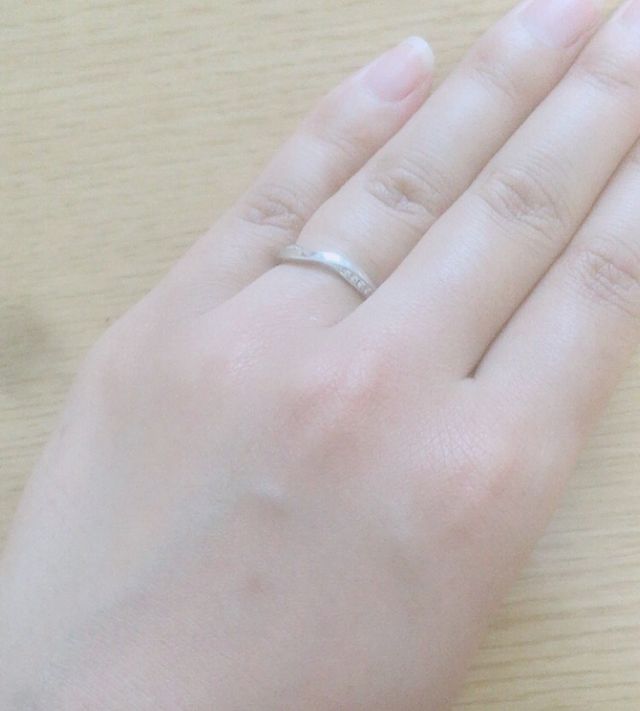 NIWAKAの結婚指輪「茜雲」です。