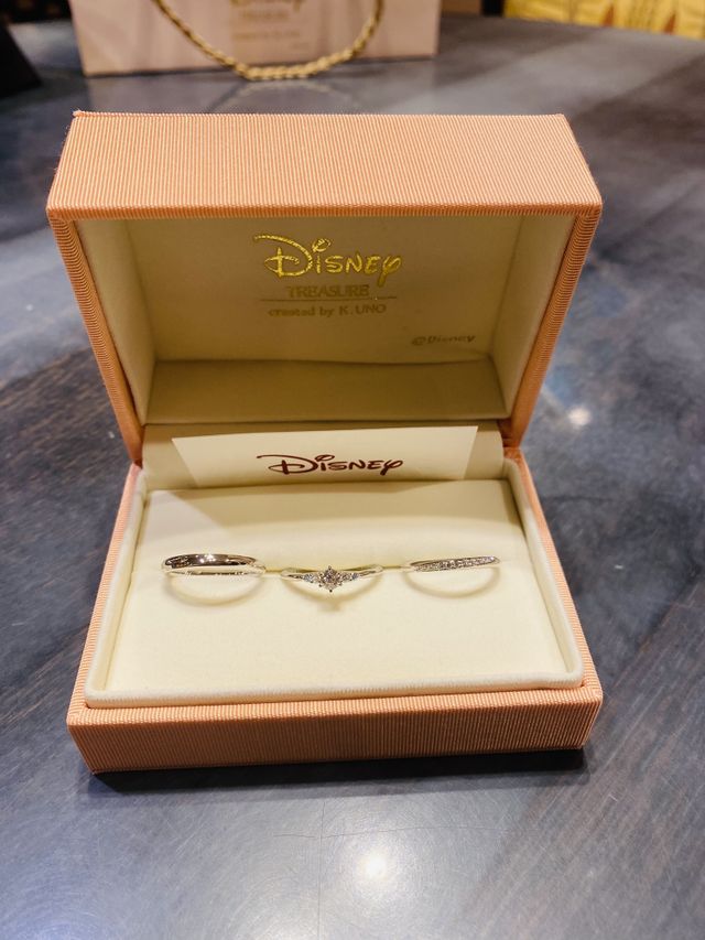 婚約指輪と結婚指輪の受け取り時