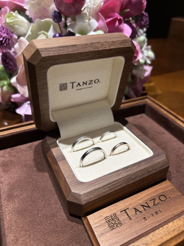 入籍指輪とのセット写真です