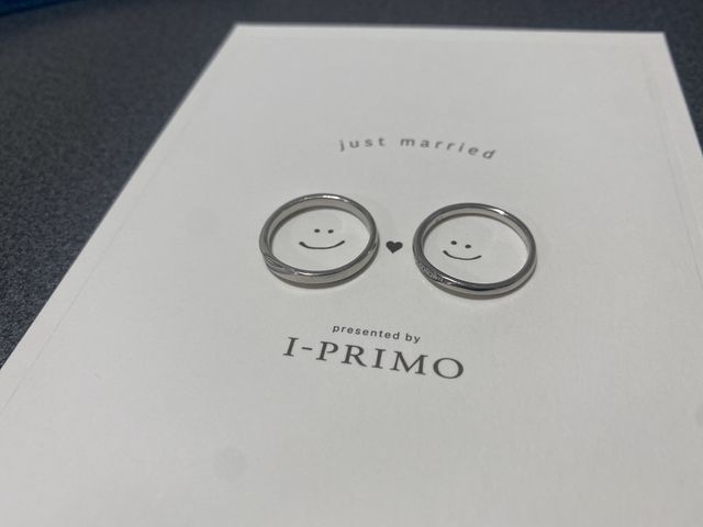 ユリシーズのペアの結婚指輪
