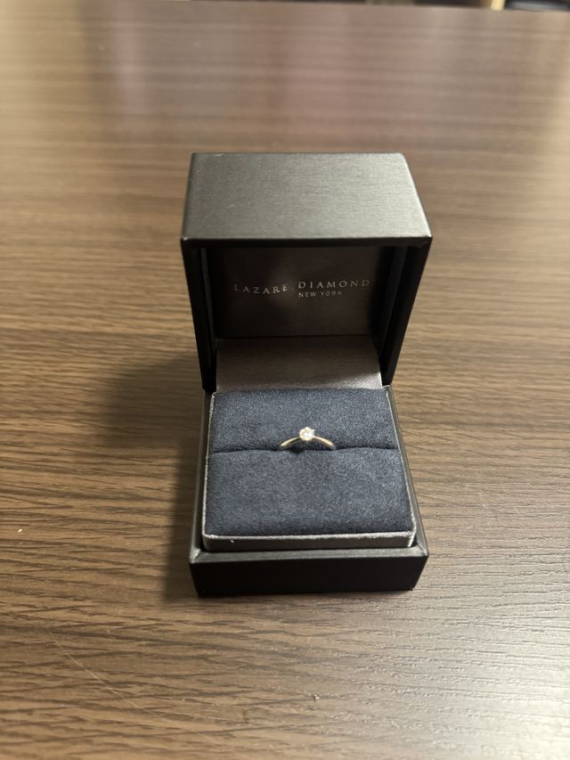 カリヨン　0.21ct 