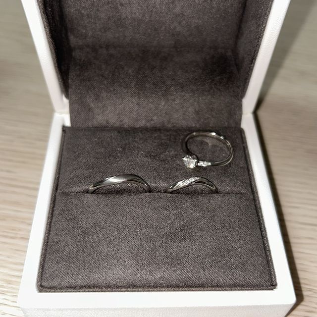 婚約指輪と結婚指輪