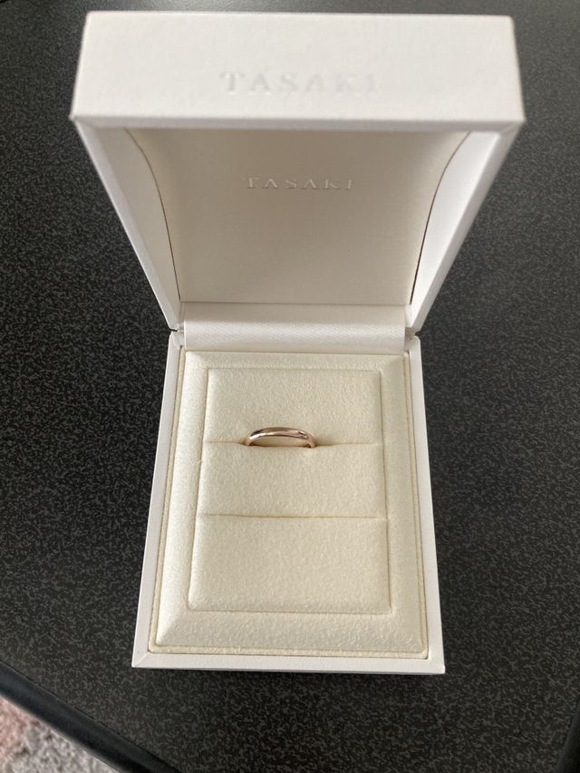 さくらゴールドという色で特別感があります。