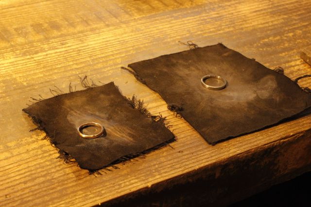 最後の磨きの工程　磨いた分だけ輝くのでがんばりました