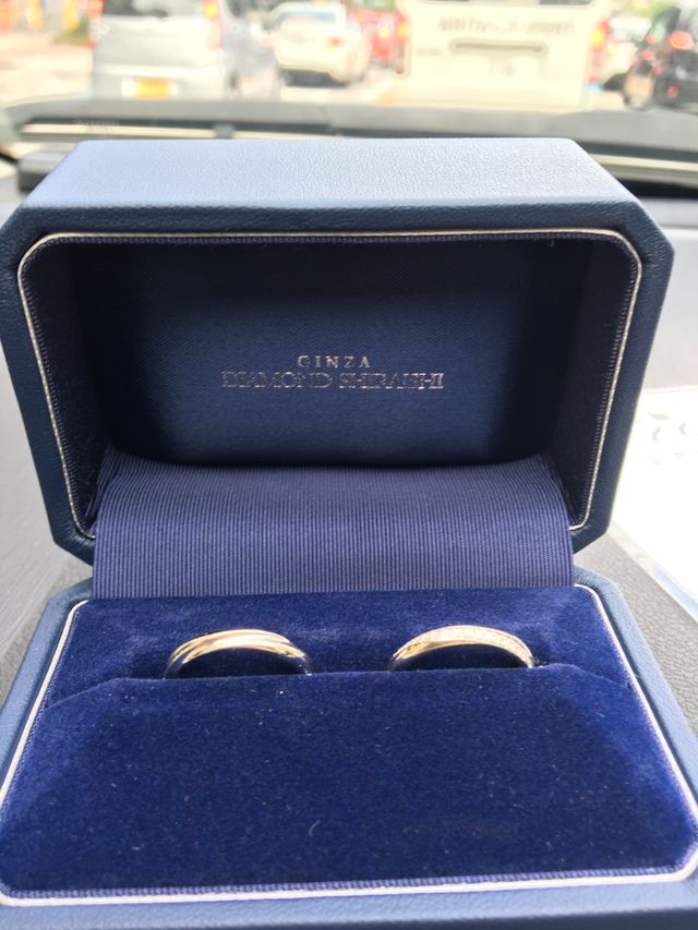 画質悪いですが...車の中で撮影しても綺麗に輝いていました。