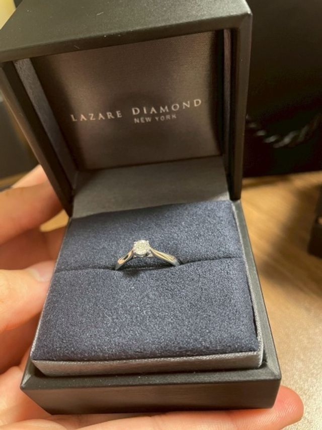 婚約指輪
トーチ(0.3カラット)
