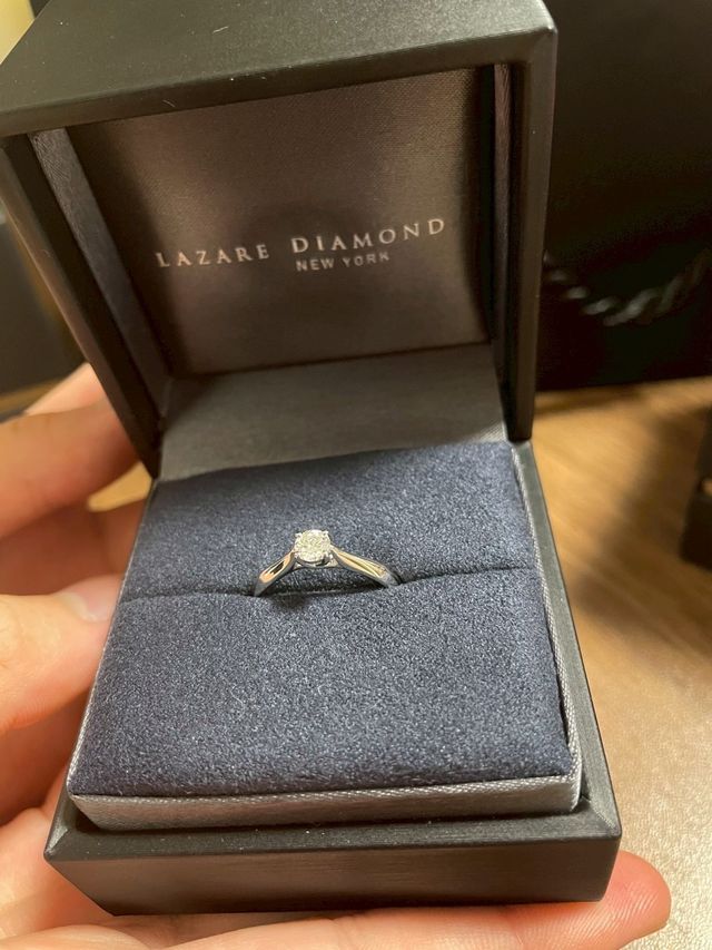 婚約指輪
トーチ(0.3カラット)