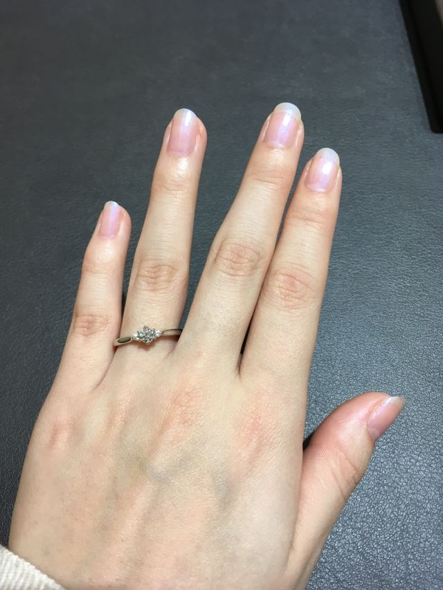 白鈴（婚約指輪）