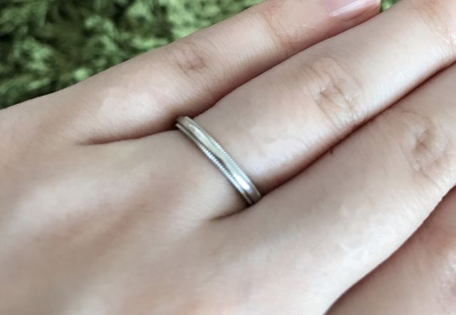 ずっと着けられるようになるべくシンプルなデザインにしました。