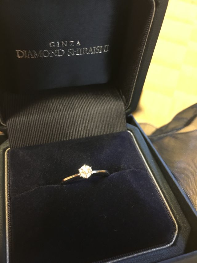 婚約指輪を購入