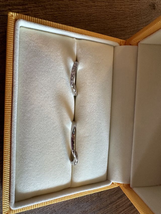 ダイヤモンドが綺麗でとても満足しています！！