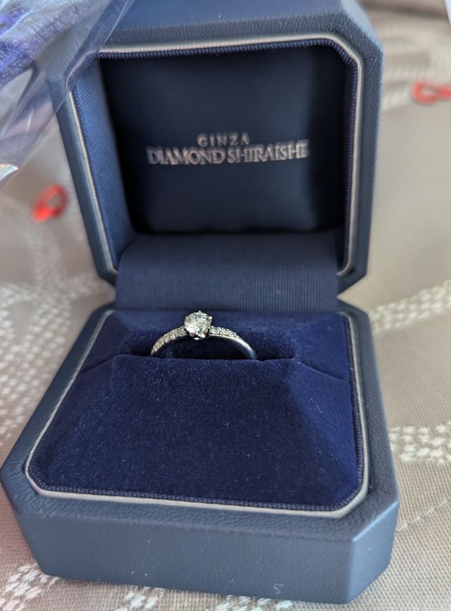 婚約指輪