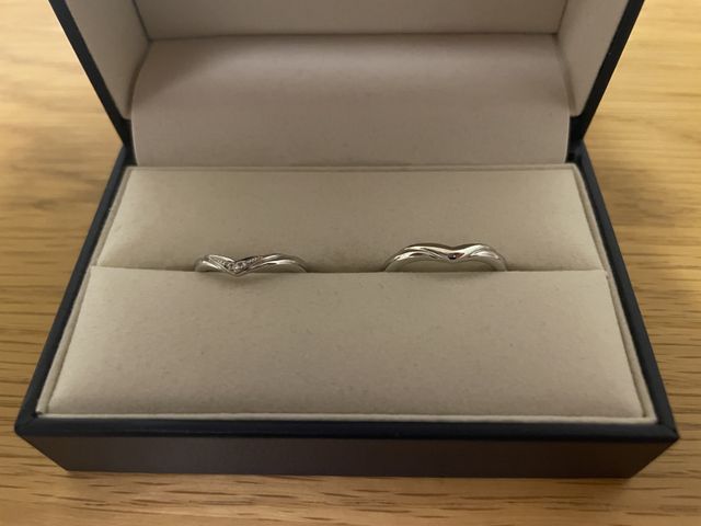 シンプルなペアのデザイン