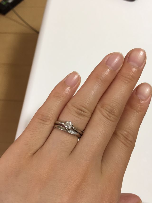 重ね付けしてもすっきりまとまる✨