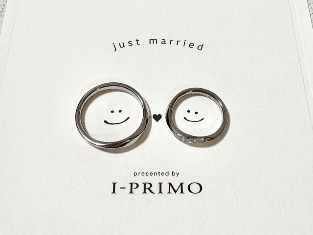 可愛らしいカードをいただいたので、指輪を置いて撮影しました