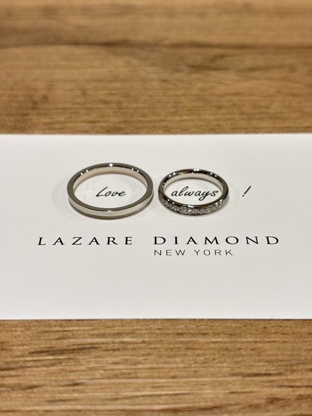 ハーフエタニティでキラキラ、マットでカッコよく。