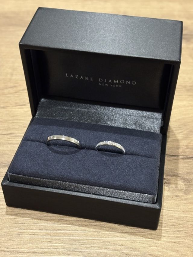 新婦はアプローズ、新郎はハンプトンです。