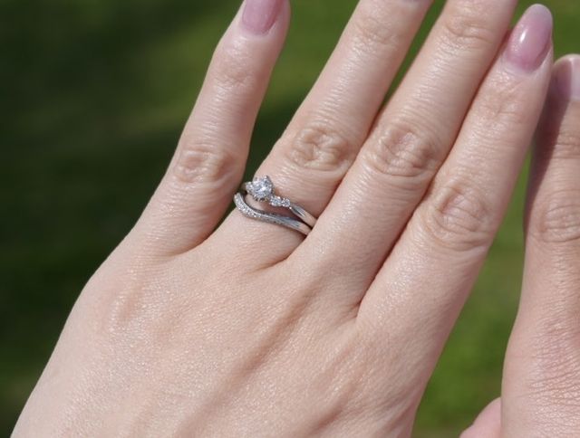 結婚指輪は別のブランドです！
