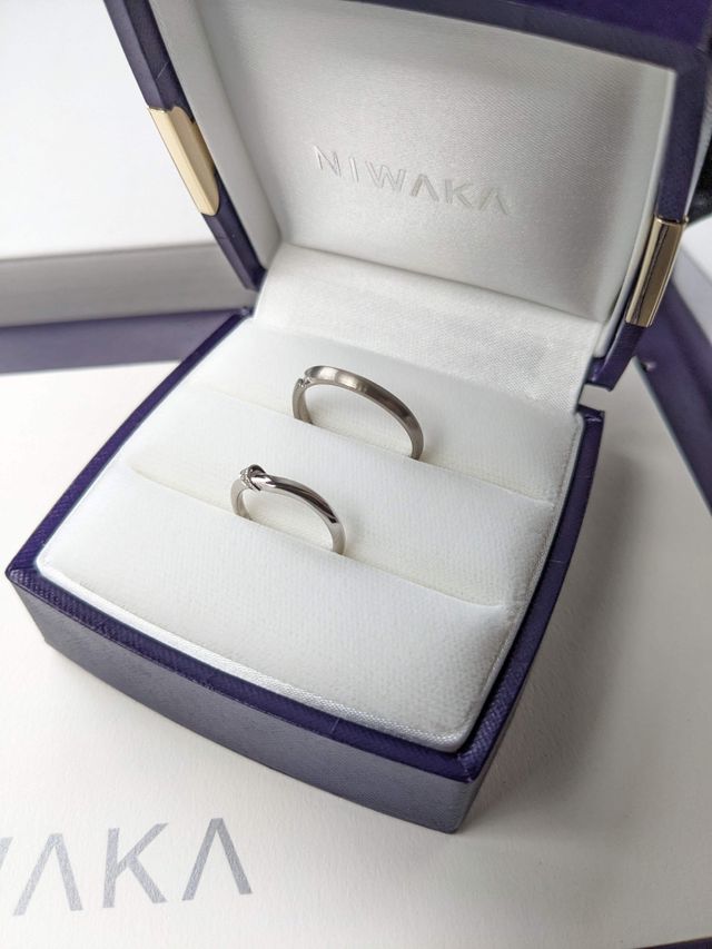 結シリーズ
男性はヘアライン加工