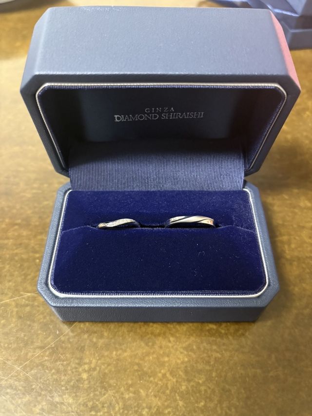 新婦はダイアモンド、新郎は少し削りを入れてもらいました！