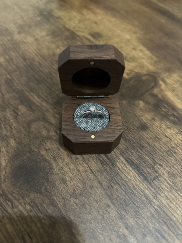 婚約指輪