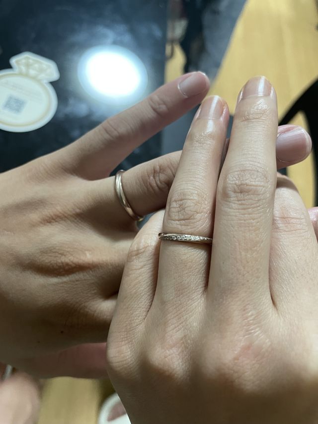 こちらはアイプリモのヘラクレス、パールブラウンゴールドです。