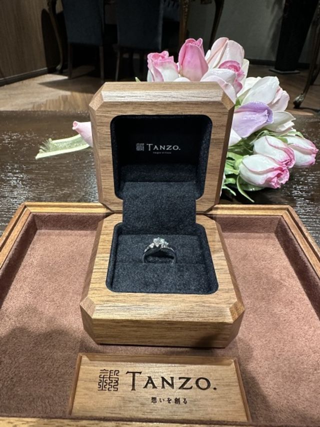 ルース持ち込みで婚約指輪を製作していただきました