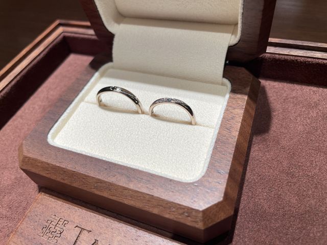 フルオーダーで作った結婚指輪です
