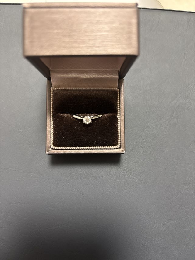 買った指輪です。