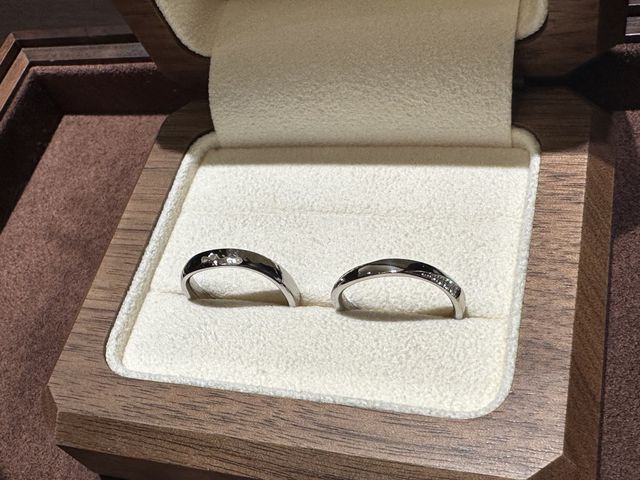 デザインは違う中でも加工範囲を揃えてペア感を出すことができた