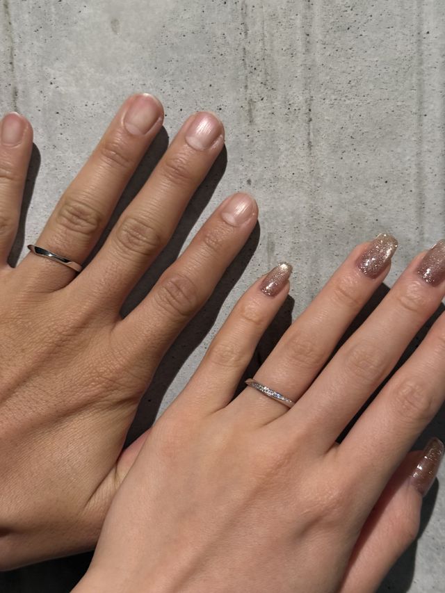 照明のある所だと特にダイヤモンドが虹色になり輝きが凄いです。