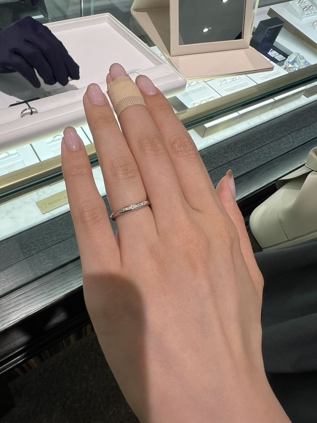 ダイヤがとても綺麗です。