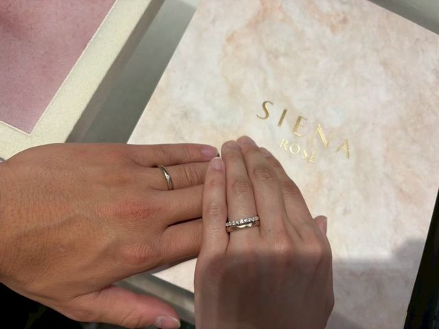 ロゼプラチナ。婚約指輪と結婚指輪。