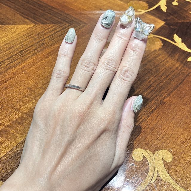 キラキラ輝くダイヤがとっても可愛いです！