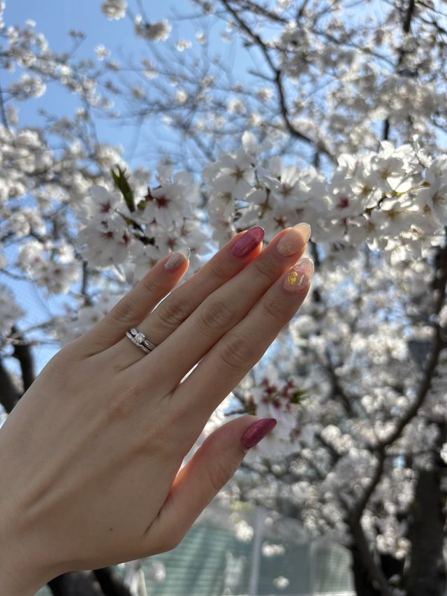 婚約指輪と重ね付けができます！
